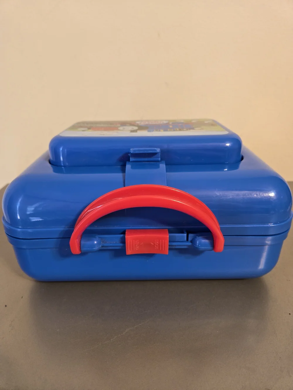 Vintage 2005 Thomas & Friends Plastic Lunch Box
